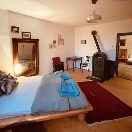 Charmantes Arkadenhaus Mit Großem Garten Ferienhaus Csapod