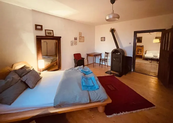 Charmantes Arkadenhaus Mit Grossem Garten Дом отдыха Csapod